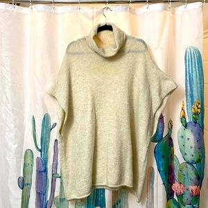 Universal Thread Womens Poncho